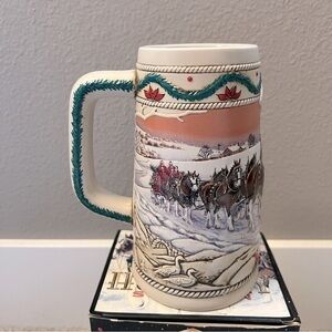 💙Budweiser 1996 American Homestead holiday stein with box
